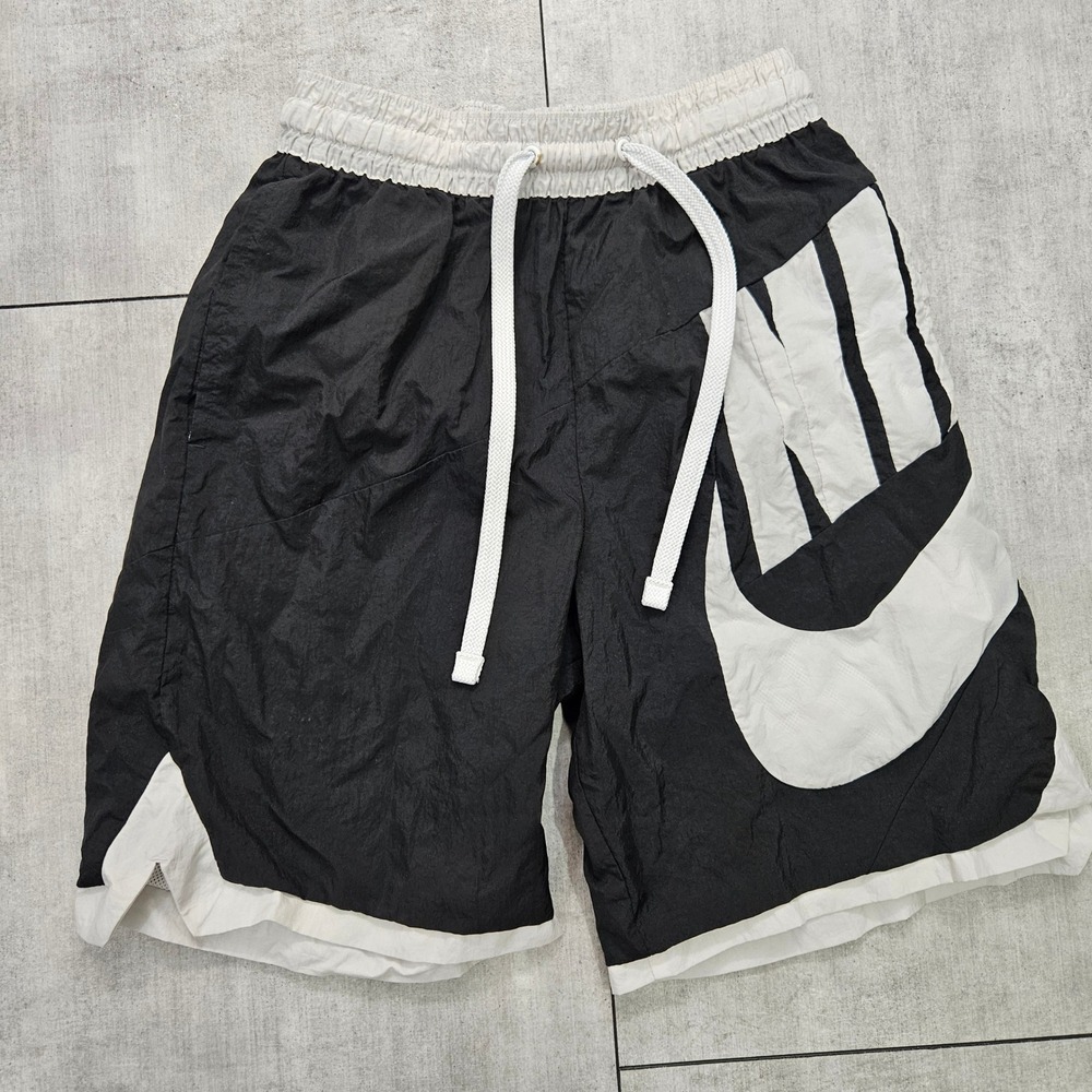 Vtg Nike Sportswear Big Swoosh Nylon Shorts Black White Mens Small CV1829-010